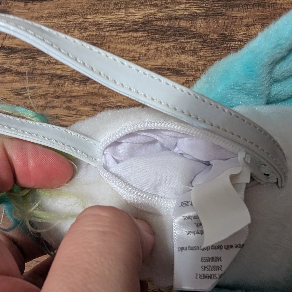 💥3/$24 Gymboree Outlet‎ White Plush Bird Bag with Aqua Wings and Yellow Beak